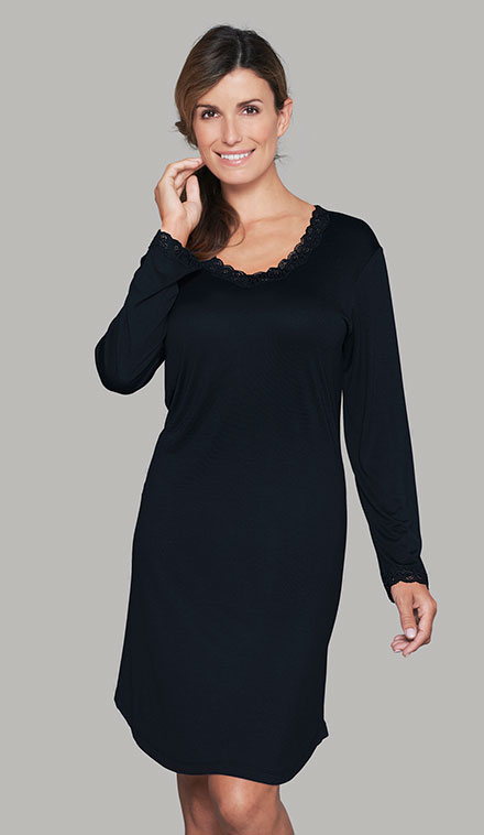23-50418_col02 Lady Avenue Strikket Silke